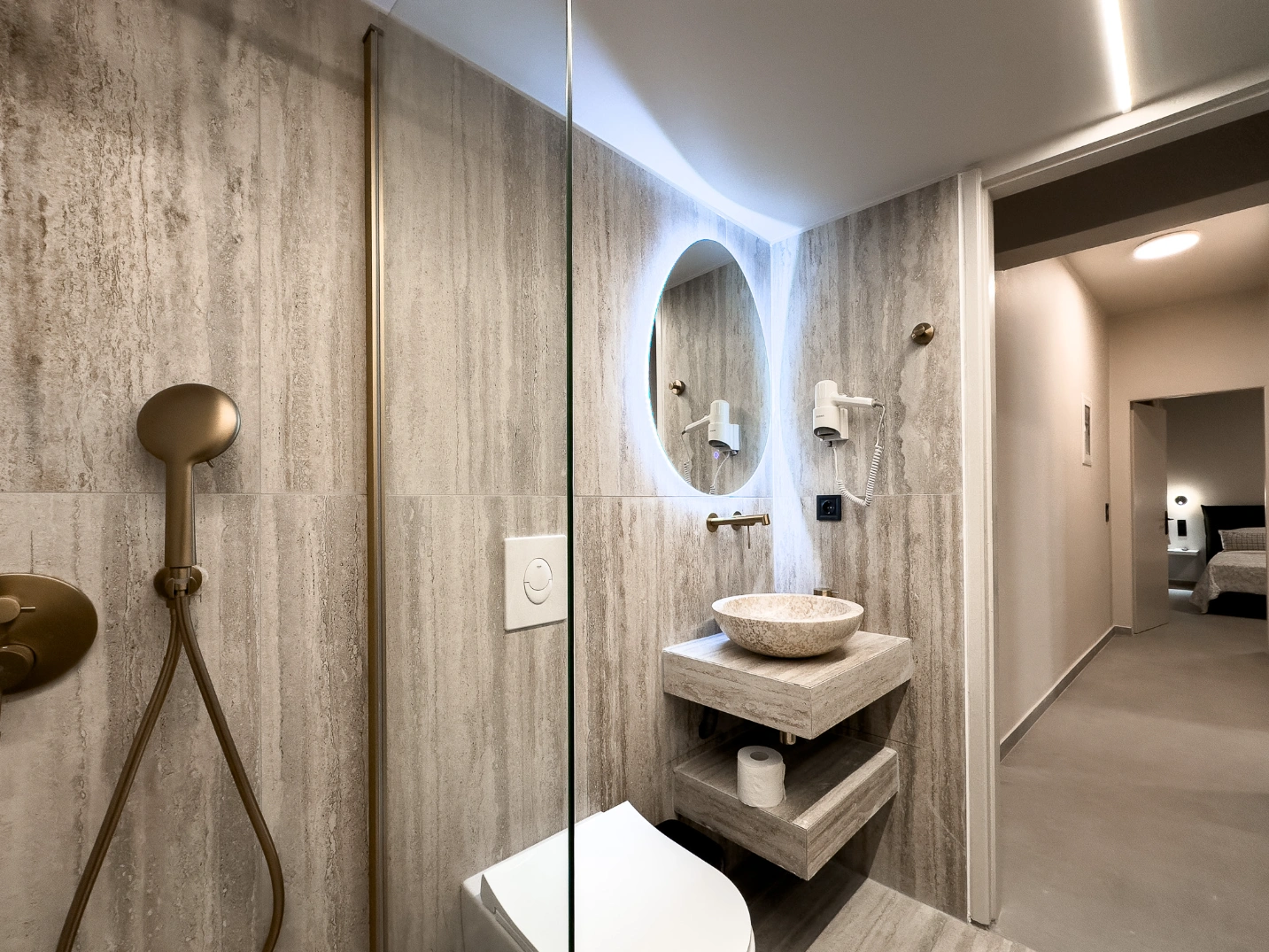 Gallery 26